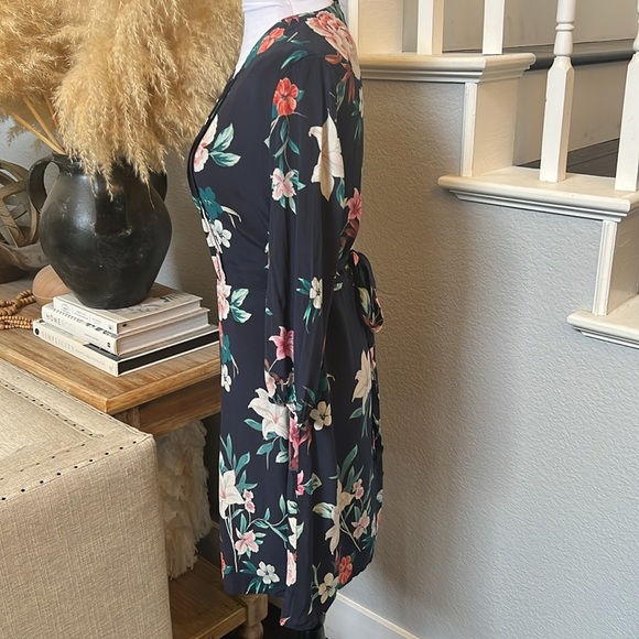 Amour Vert 100% Silk Dakota Saint Cloud Floral Print Dress Size XS - Picture 8 of 9